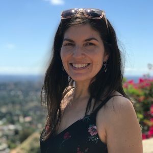 Meet your Posher, Alexis